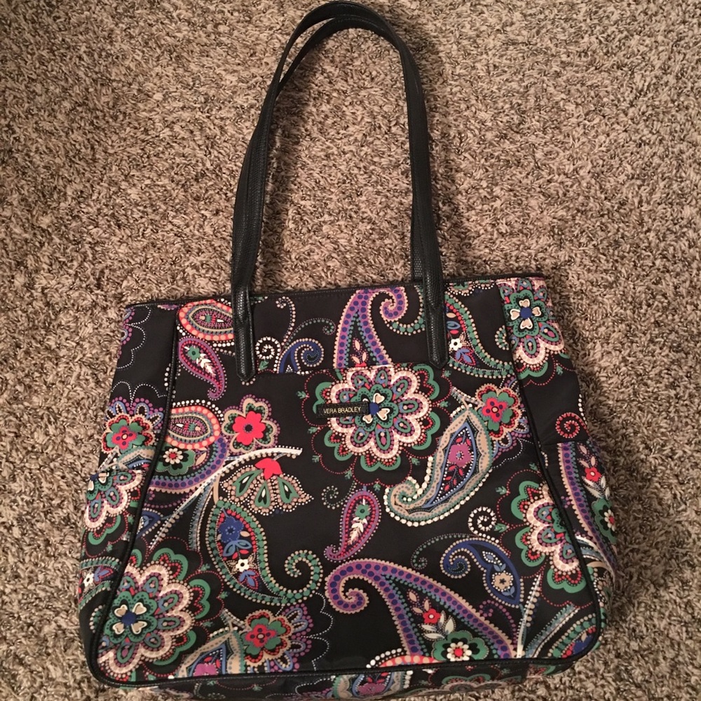 Vera Bradley paisley print purse, brand new!